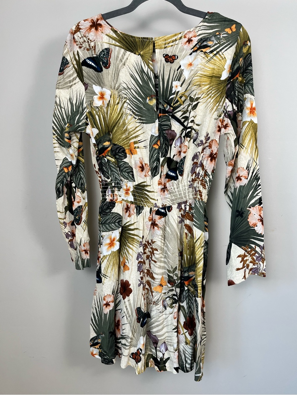 H&M Tropical Print Long Sleeve Dress - Picture 4 of 7